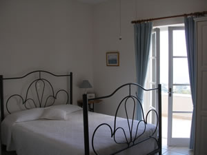Master bedroom - Villa Sfakoi, Kassiopi, Corfu